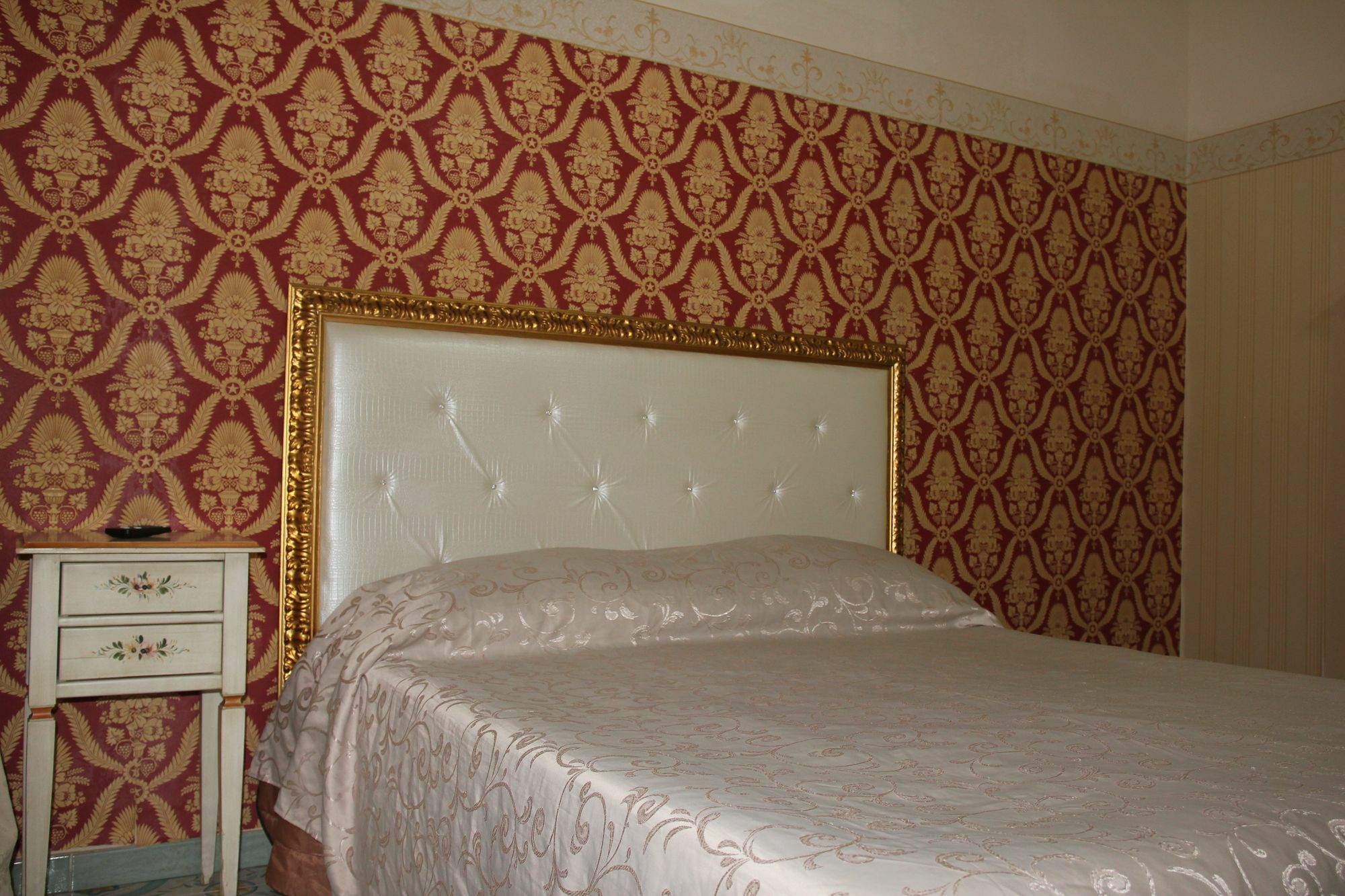 Beb Rosy Bed & Breakfast